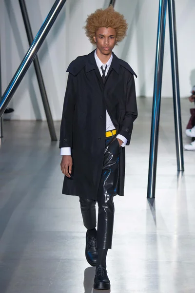 Look 27